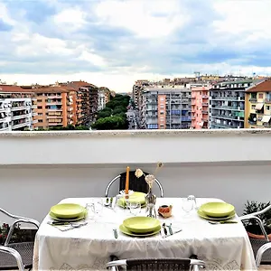 Appartamento Attico Luminoso Terrazza Metro A Aria Cond Wifi